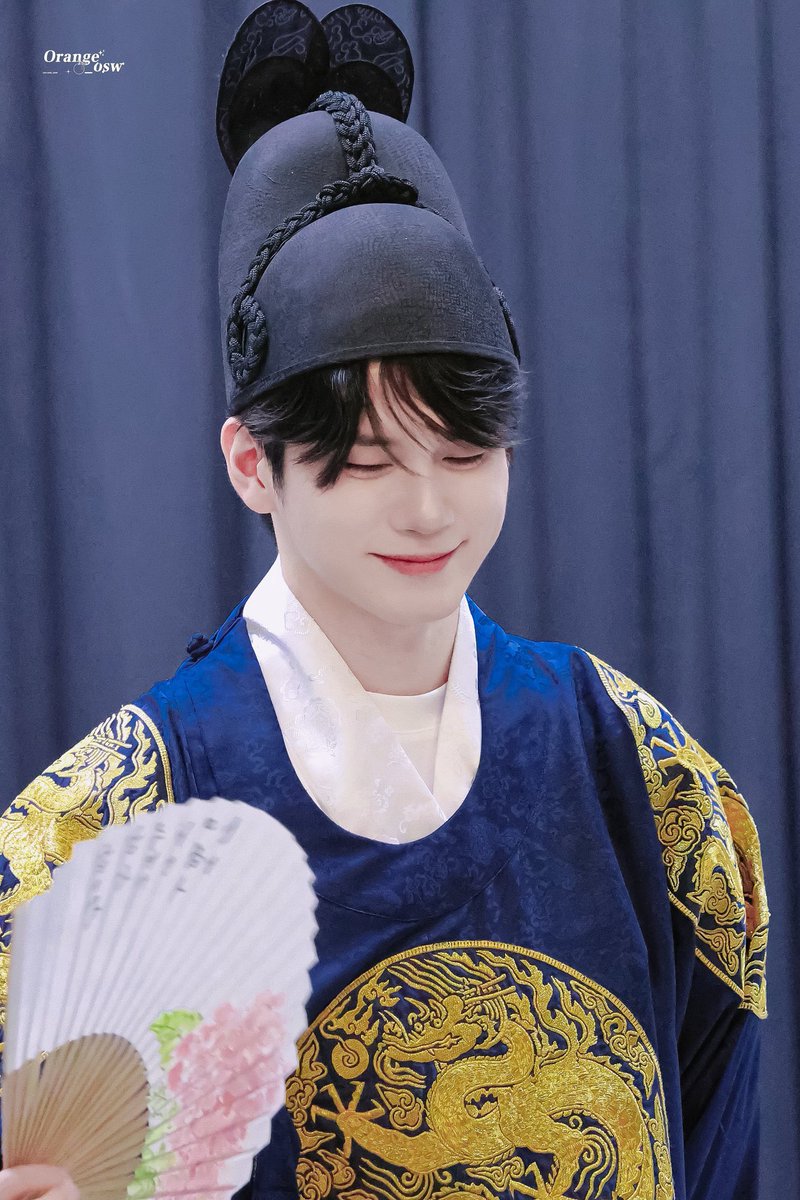 확신의 쿨톤... 절대즉위하지마 영원히 왕세자해줘