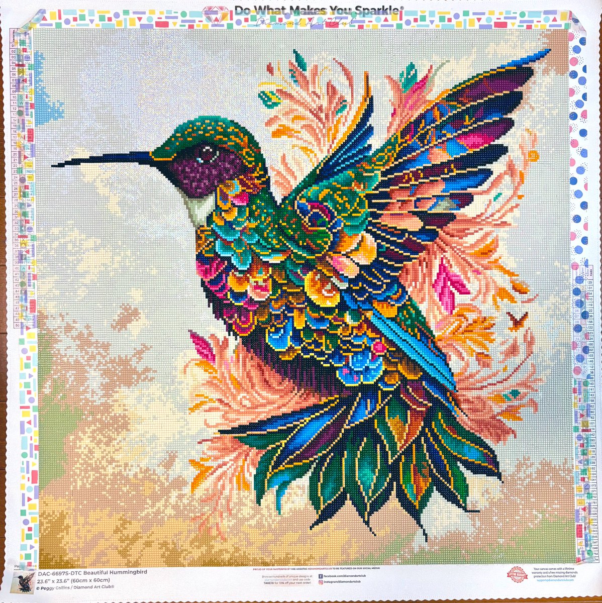 ダイヤモンドアートクラブ Beautiful Hummingbird DAC DAC「Beautiful Hummingbird」完成しました🕊️ 連貼りと色変えが