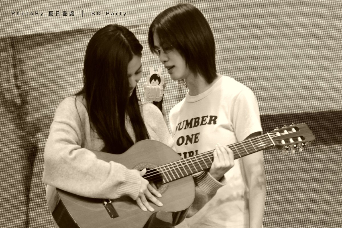 ebb¯﹃¯ tweet media