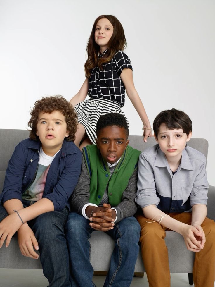milevenhaven's tweet photo. I can’t stress enough how much I love this photoshoot because that’s literally EL AND HER PROTECTORS 🥺 https://t.co/RFVvyO3hse