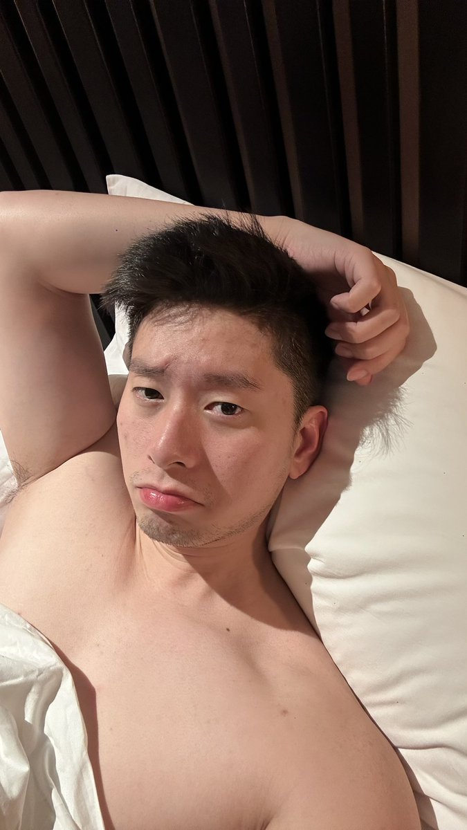 Ubiiyy's tweet image. Staycation things