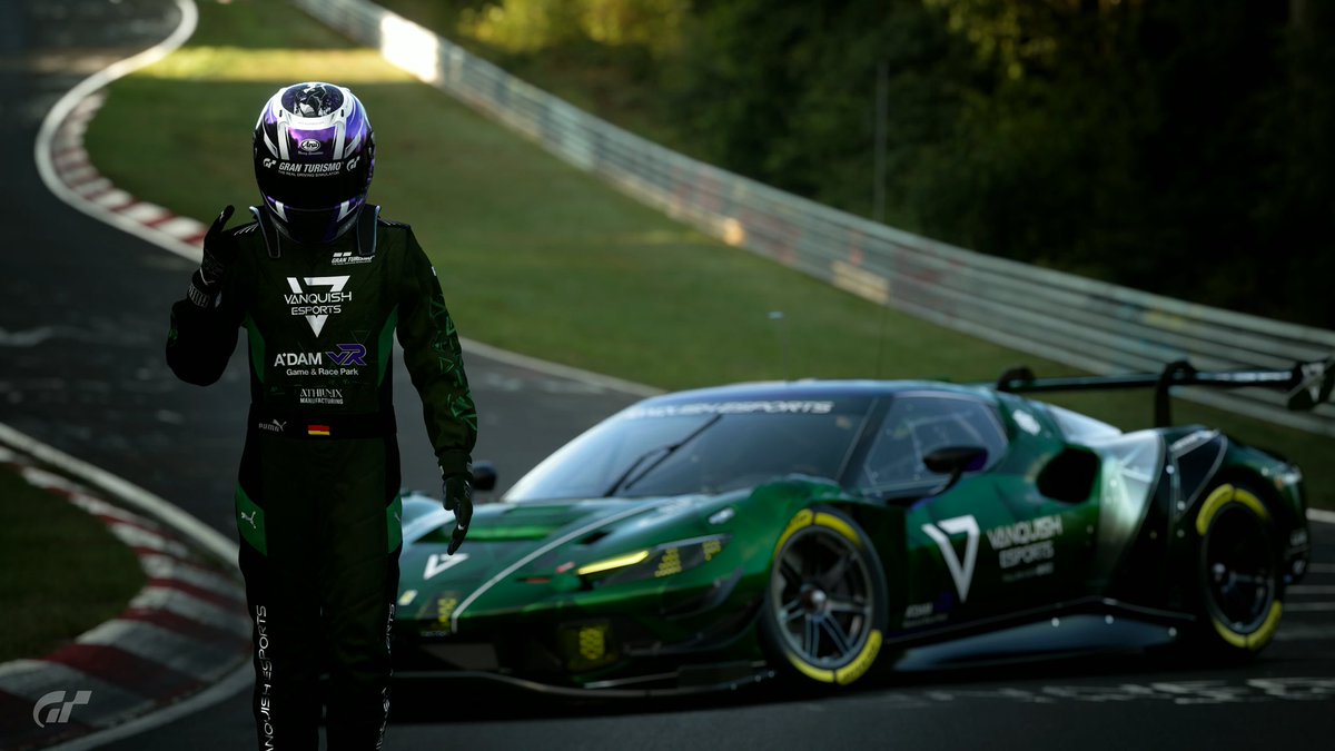 VQS_Iceman tweet media