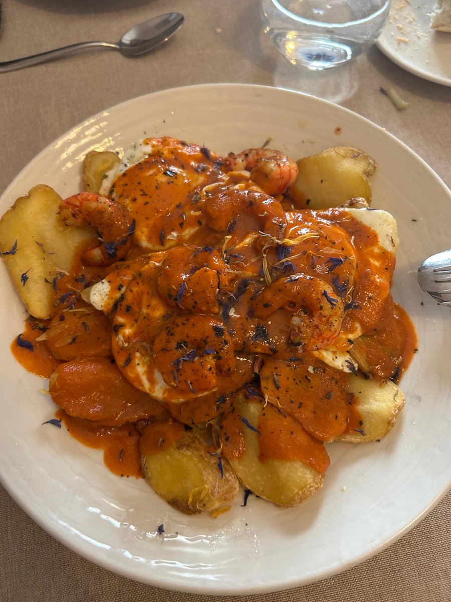 Alfonso Reyes tweet media