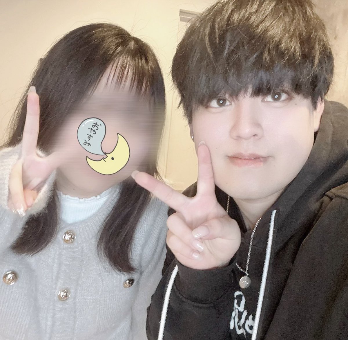 y_ri1200's tweet photo. ♡2026.2.1♡
今年初チェキ会📸💭
誕プレ(去年渡す予定だった)喜んでくれて嬉しかった🥹 https://t.co/ILtABhy77y