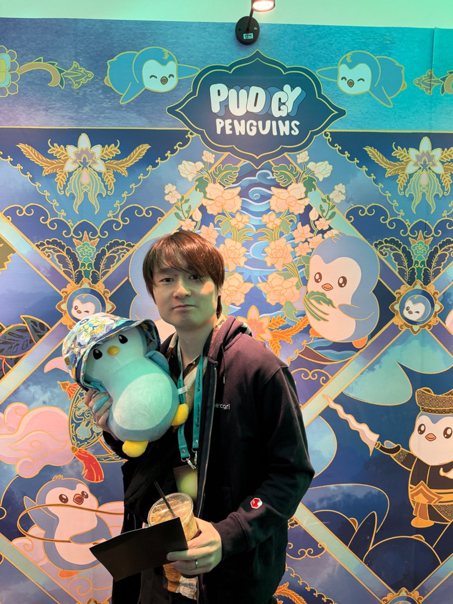 andooown's tweet photo. I'm here at the first official @pudgypenguins event at Catlumpurr in Malaysia 🇲🇾

The Year of The Penguin Asia Tour starts now! @PenguAsia @pudgymalaysia 🐧 https://t.co/0i3unkH3fC