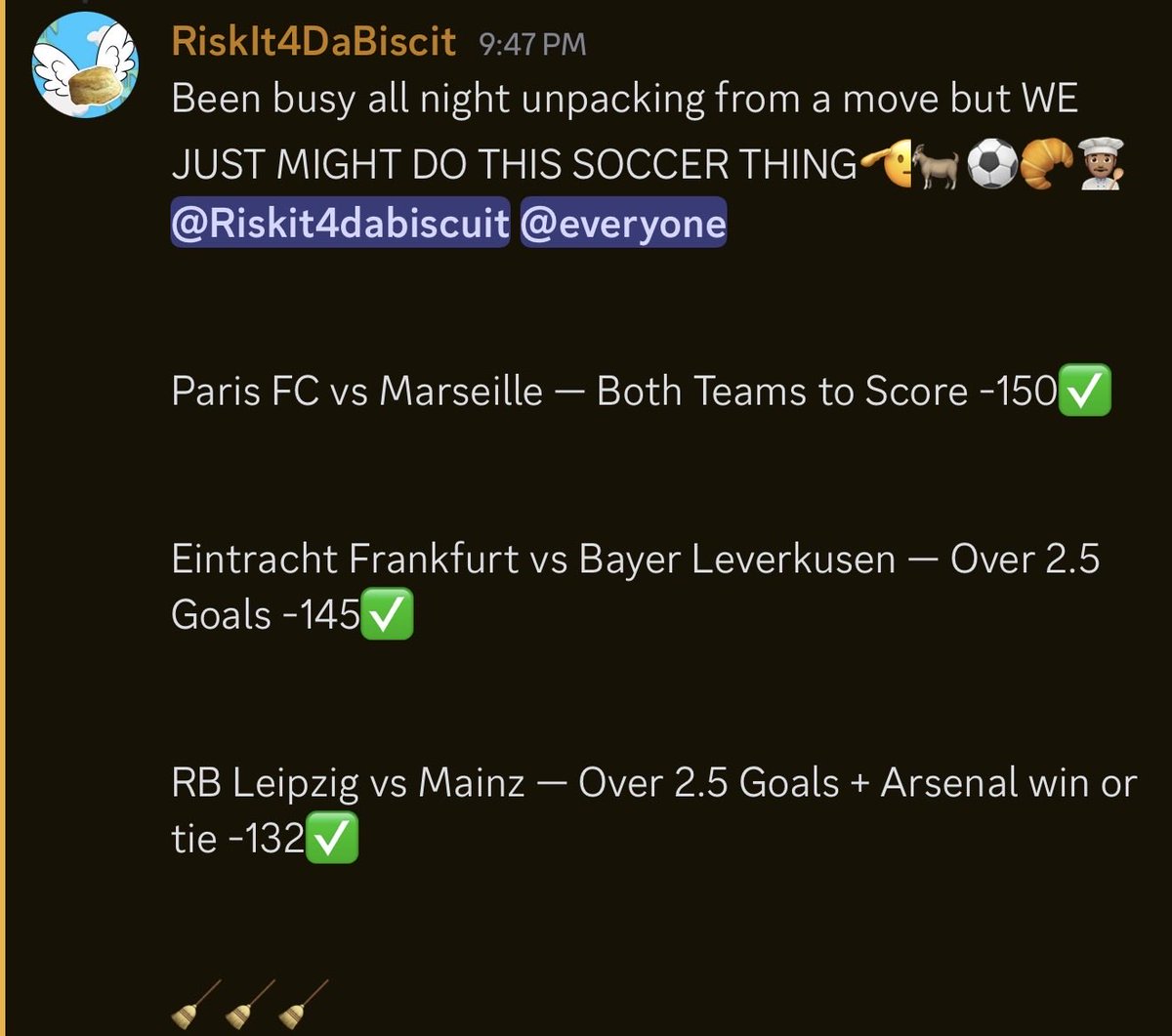 Risk It For The Biscuit tweet media