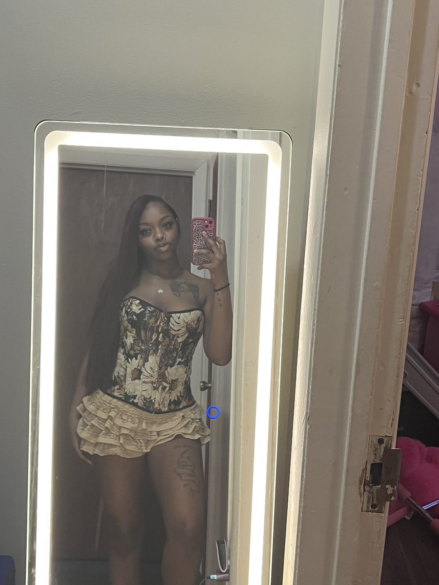 miiraaacleee_'s tweet photo. 20🧁🫧. https://t.co/7LaBCOhPav