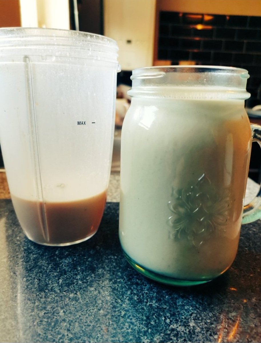 ManCaveMediauka's tweet image. Shake. 1 Scoop of Protein Powder, 1 Scoop of Creatine, Scoop of Mixed Nuts, 2 Eggs, 1 Avocado, 1 Kiwi Fruit, 5 Scoops of Ice Cream, Yoghurt, 1 Scoop of Peanut butter, Chocolate Sauce and Milk. #protein #Shake #bulking