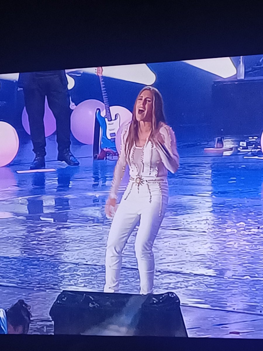 mativene's tweet photo. Única #LaSoleEnCosquin https://t.co/uUxJw7fF1j