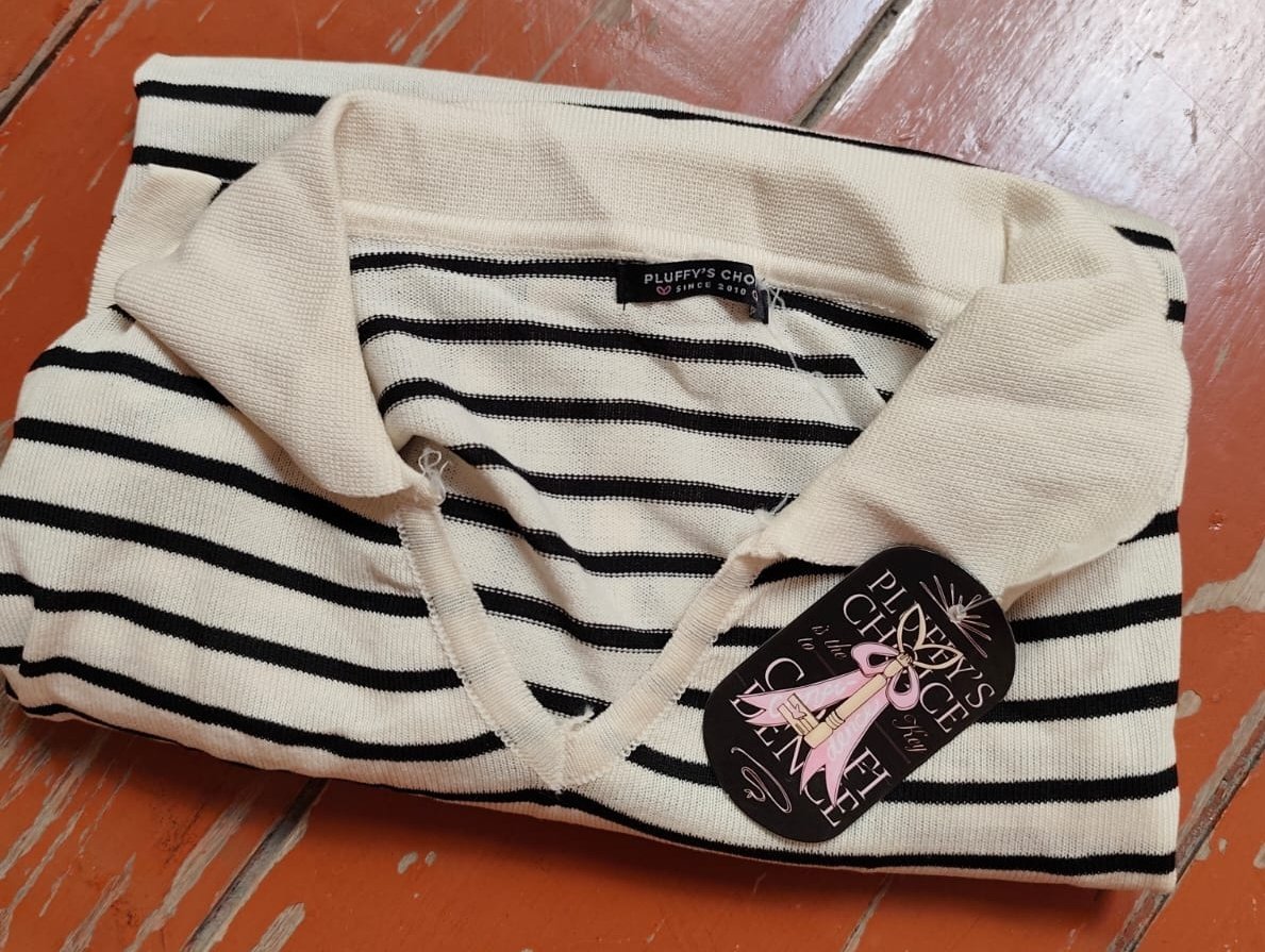 lastteu's tweet photo. @awajpg ini salur nya oversize gitu, bisa size gede, dari pluffyschoice, 70k ajaa bisa negtip, masih new yaa https://t.co/dm3FTjp0LP