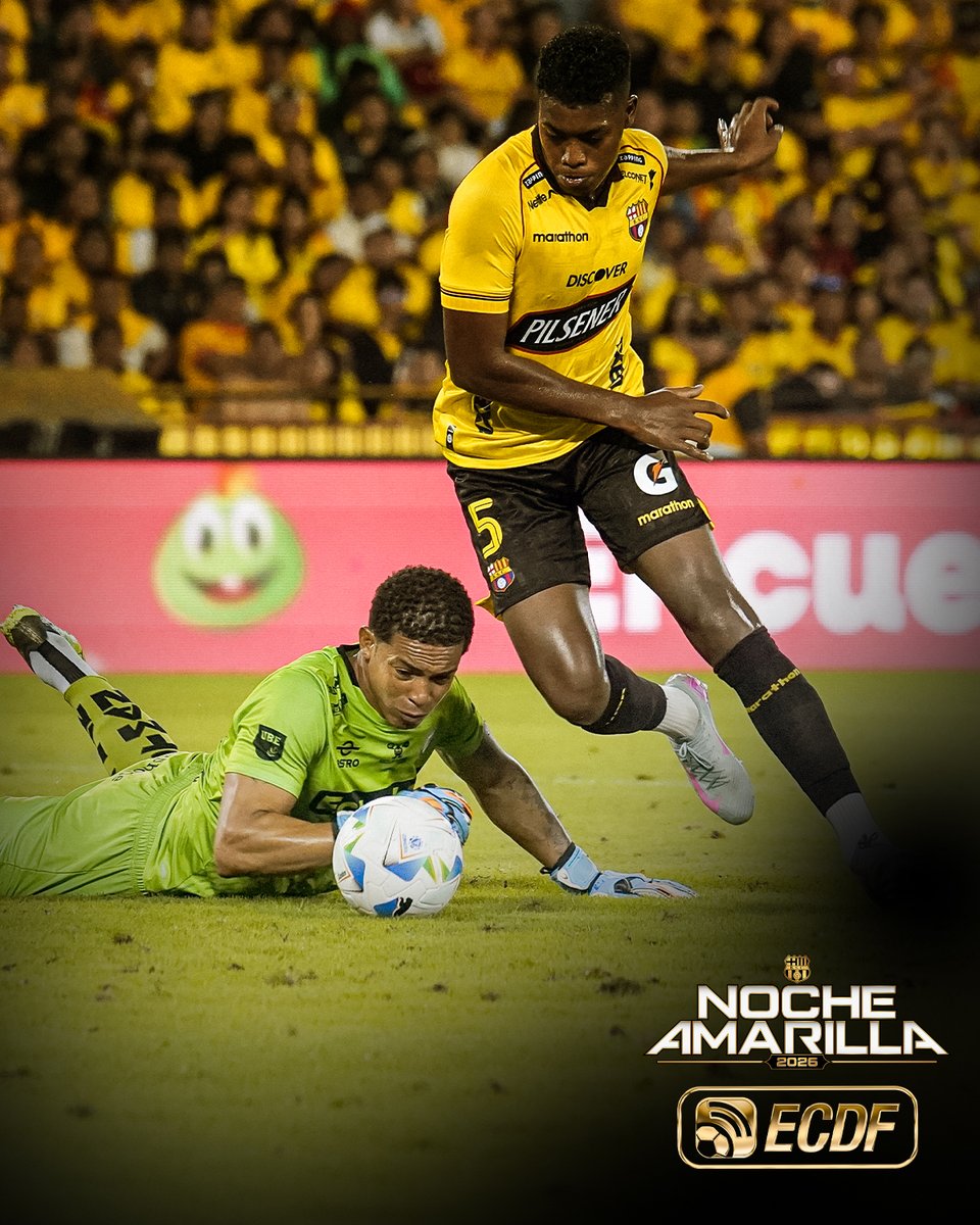 ElCanalDFutbol's tweet photo. 💛🖤 ¡LA FIESTA NO PUDO SER ABSOLUTA! 🖤💛

📌 #BarcelonSC perdió 1-0 ante #GuayaquilCity en el Estadio Monumental por la #NocheAmarillaxECDF

🤔 ¿Qué les pareció el juego mostrado por el equipo de César Farías? https://t.co/XtmMd5DM3d