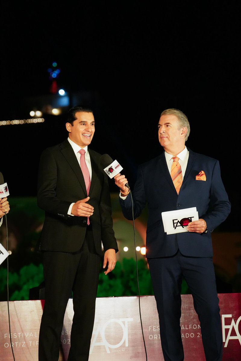 FroylanGamezG's tweet photo. Especial FAOT 2026: La Magia de Álamos 🎭

Agradezco la entrevista a @KatyAmavizca y @FanoCampoy por la señal de @TMXDigital.

Una edición más que celebra nuestra cultura desde este bello Pueblo Mágico. ✨

#OrgulloSonorense https://t.co/94KpRwz2A9