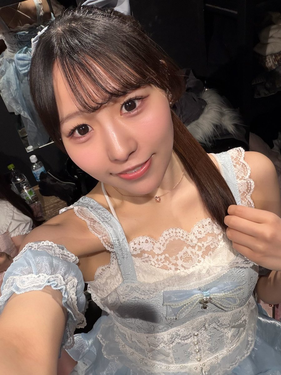 ALL-IN CALL vol.1ありがとうございました💙

2年ぶりくらいの新宿DHNoA🎶
一面白ペンラで綺麗だった🤍
ライブとステージに一体感あってとっても楽しいライブだったな🎶

土日みんなにたくさん会えて嬉しい🥰
いつも会いに来てくれてありがとう♡

#ﾃﾞｨﾃﾞｨｽｺｯｺ!!