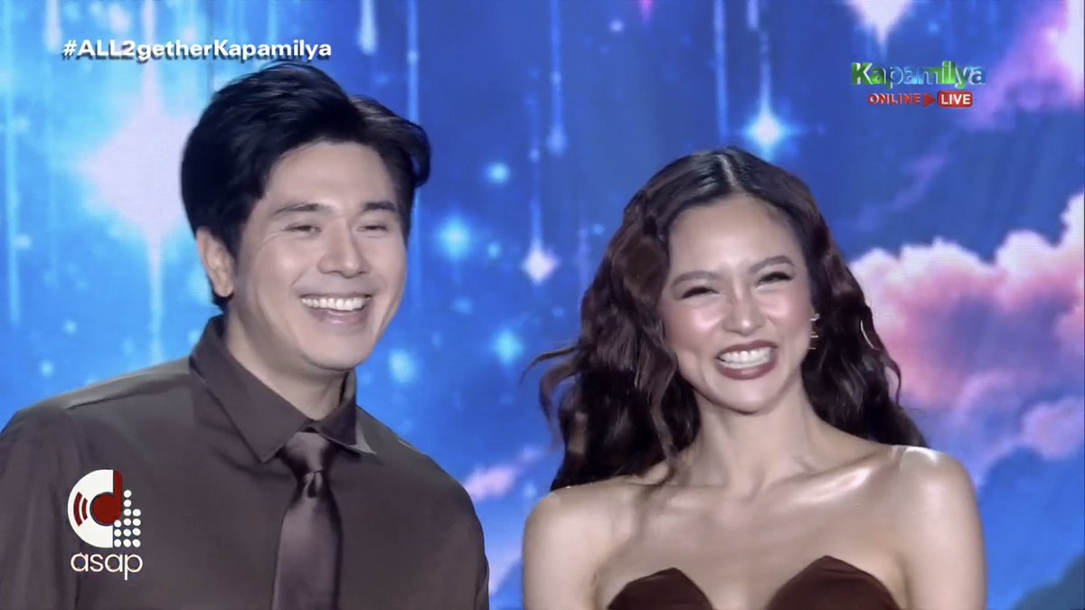 People’s Superstars #KimChiu and #PauloAvelino spread kilig on the #ASAP stage! 😍🥰 

#All2getherKapamilya #KimPau