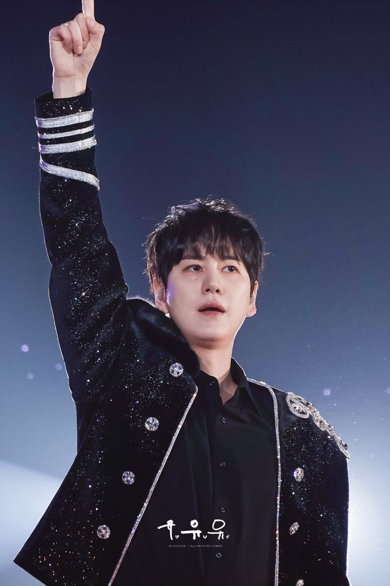 260131 슴콘 후쿠오카

☝🏻

#SUPERJUNIOR 
#KYUHYUN #규현 
<a href="/GaemGyu/">ChoKyuHyun</a> 
#SMTOWNLIVE_in_FUKUOKA