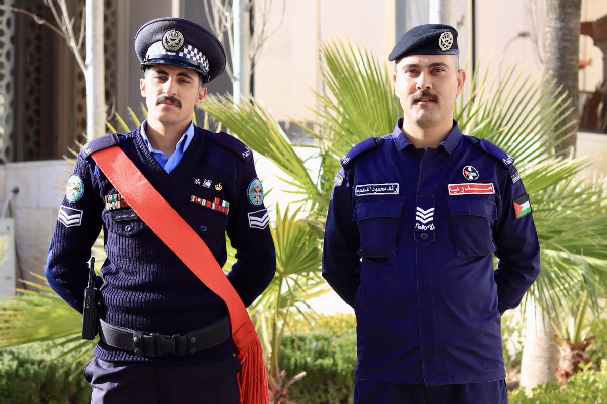 Police_Jo's tweet image. #صباح_الخير لأصحاب الهمم العالية
بداية أسبوع مليئة بالخير والإنجاز

#الأمن_العام #الأردن