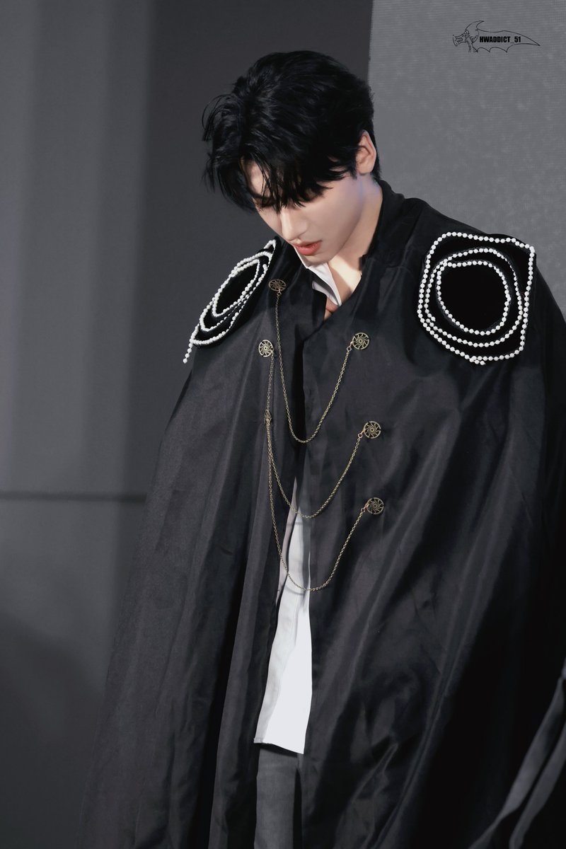 260125 Shanghai

이거 사람 맞아? Game CG 아니야?

#YANGDONGHWA #POLARIX 
#양동화 #梁彤华