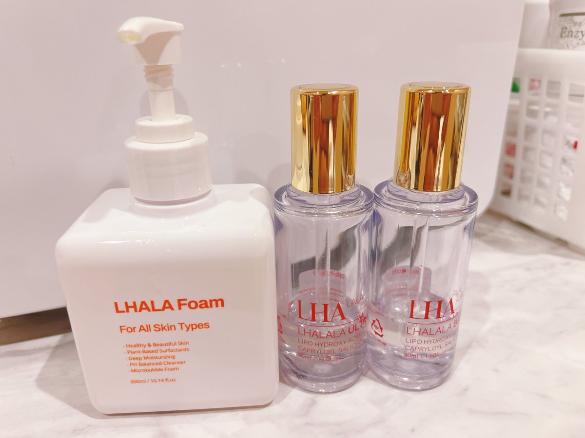 りのこ tweet media