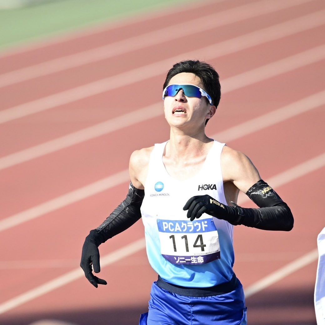 konicaminoltast's tweet photo. ◤別府大分毎日マラソン 2026◢
 
📍ゴール地点
#宮下隼人 選手
2時間12分58秒（速報）　27位
自己ベスト（9秒更新！）

目標としていたMGCファイナリスト権獲得はなりませんでした。
応援ありがとうございました👏
 
#コニカミノルタ
#コニカミノルタ陸上競技部
＃別大マラソン https://t.co/MthfZ6Dxwu