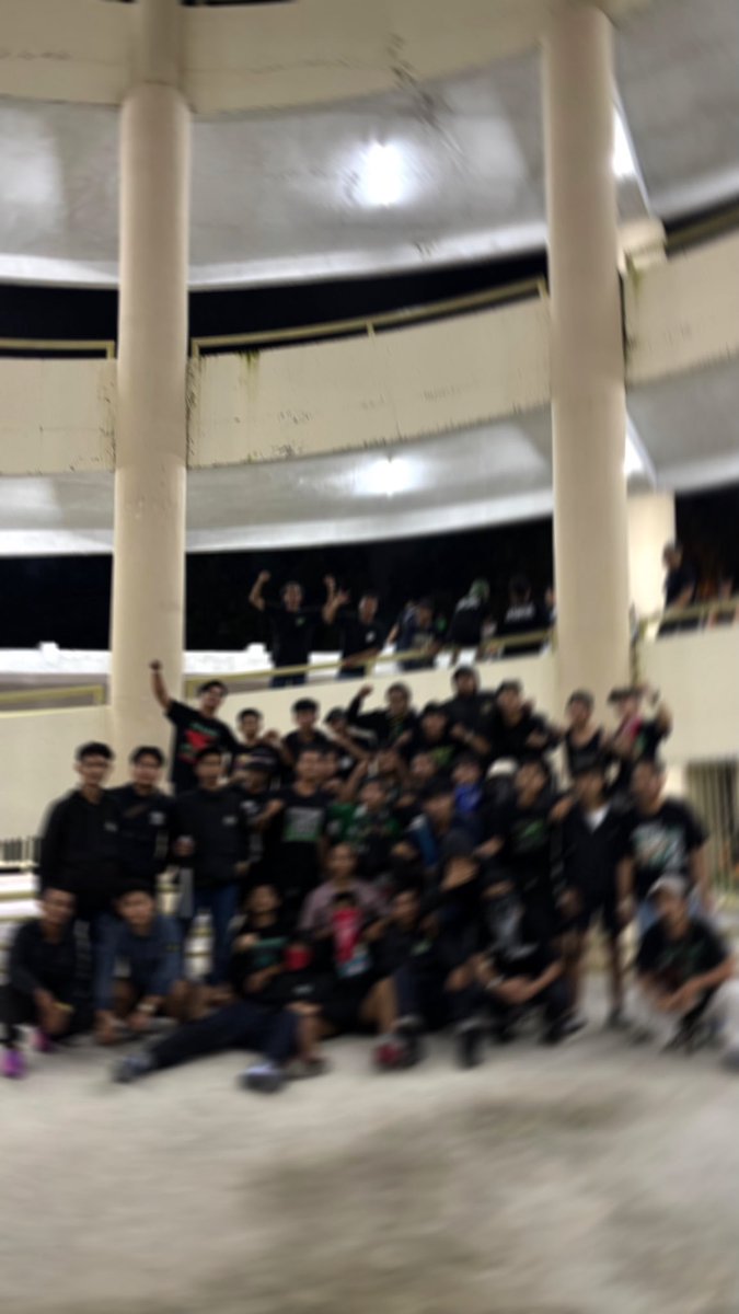 Eagle Bois tweet media