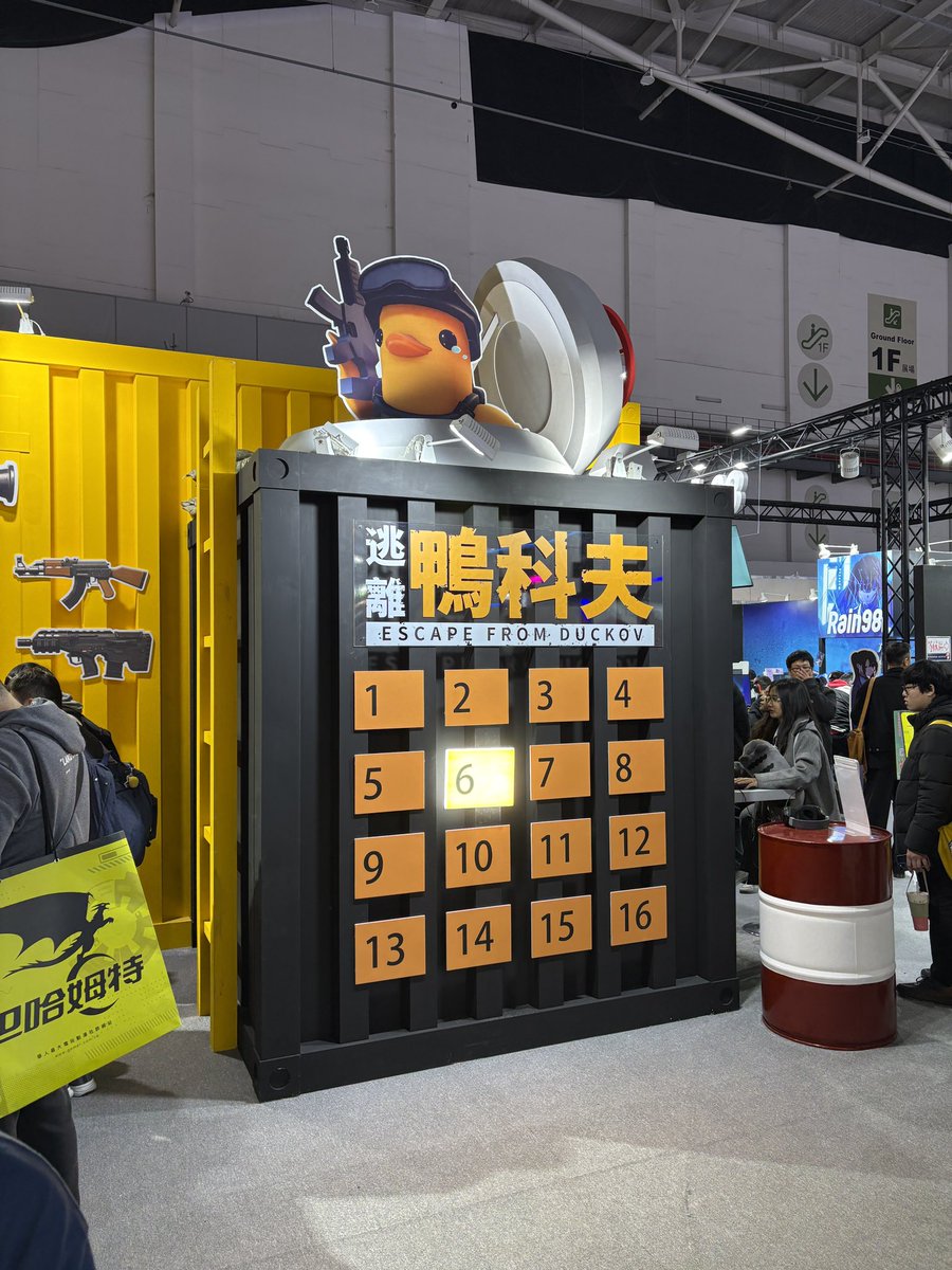 Caroline Chiou 💙🦁 tweet media