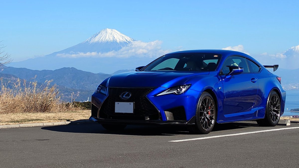 FLheatblue's tweet photo. 名前： FL  
性別：♂
年齢：33  
住み：静岡 
愛車：Lexus RC F(2023)
趣味：ドライブ/オンラインゲーム/格闘技観戦/自作PC

距離ガバ気味で何処へでも車で行こうとするタイプです！大黒PA･海ほたるPA･静岡のドライブスポットによくいるので、お会いした際には話しかけてもらえたら嬉しいです🙇‍♂️

#車乗りとして軽く自己紹介 #車好きな人と繋がりたい
