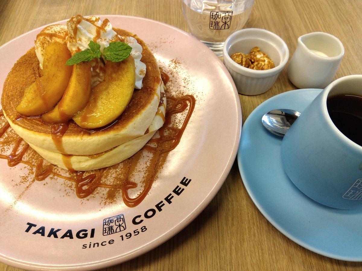 お茶会２日目の開催ありがとうございます😄

ふわふわ とぅるんとぅるんなパンケーキでお邪魔します🥞
くすまもの輪がどんどん広がって好きな物語について楽しく語れる場所を与えてもらって毎日幸せです🍀

#あわいの民エアお茶会
#祝くすまもランクイン
#あわいの民星祭り
#あわいの民ボラボラ祭り