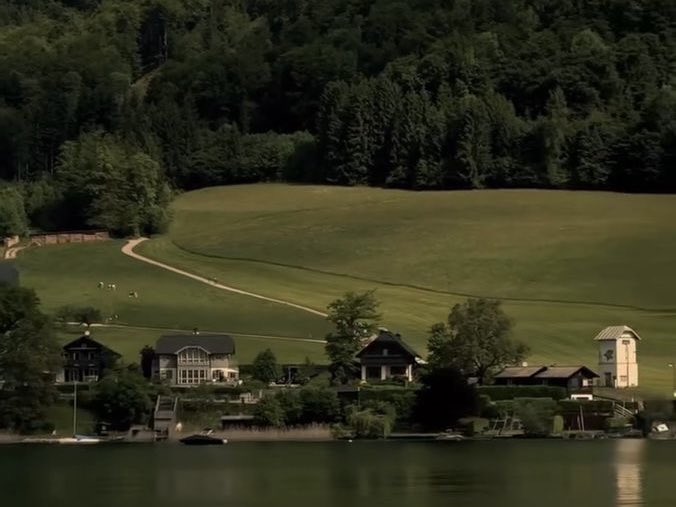 ahundredandyou's tweet image. 