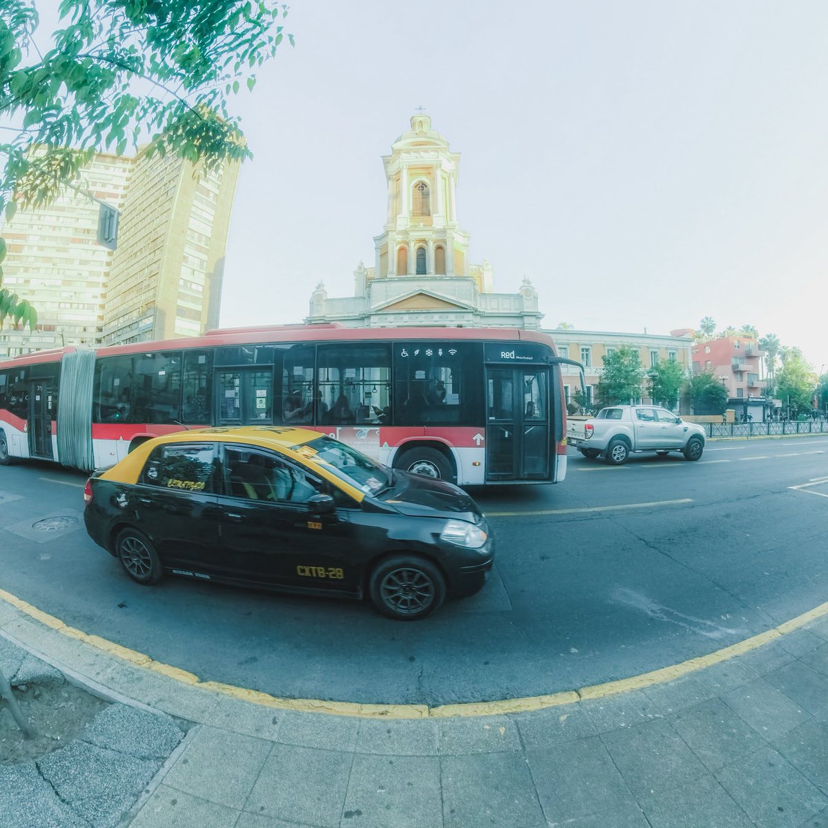 ashjycn's tweet photo. Santiago and Concon Chile travel vid and pics, i went down for five days in Oct to see Guns and Roses and check out the city and a couple beaches and the sand dunes at Concon https://t.co/RN5rT7ZVnt
