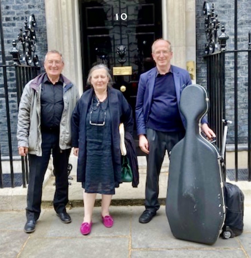 Londonlucem tweet media