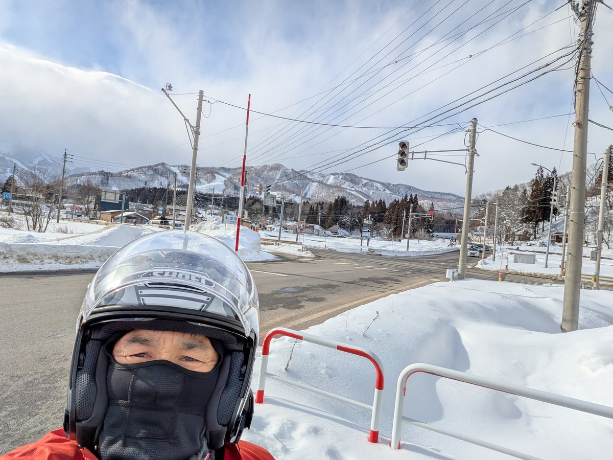 HIK01969JPN's tweet photo. 帰りの白馬
雪も溶けて順調です。
#KOFR
#鱒ツーリング
#スーパーカブC100 https://t.co/WOCtGvWxTA