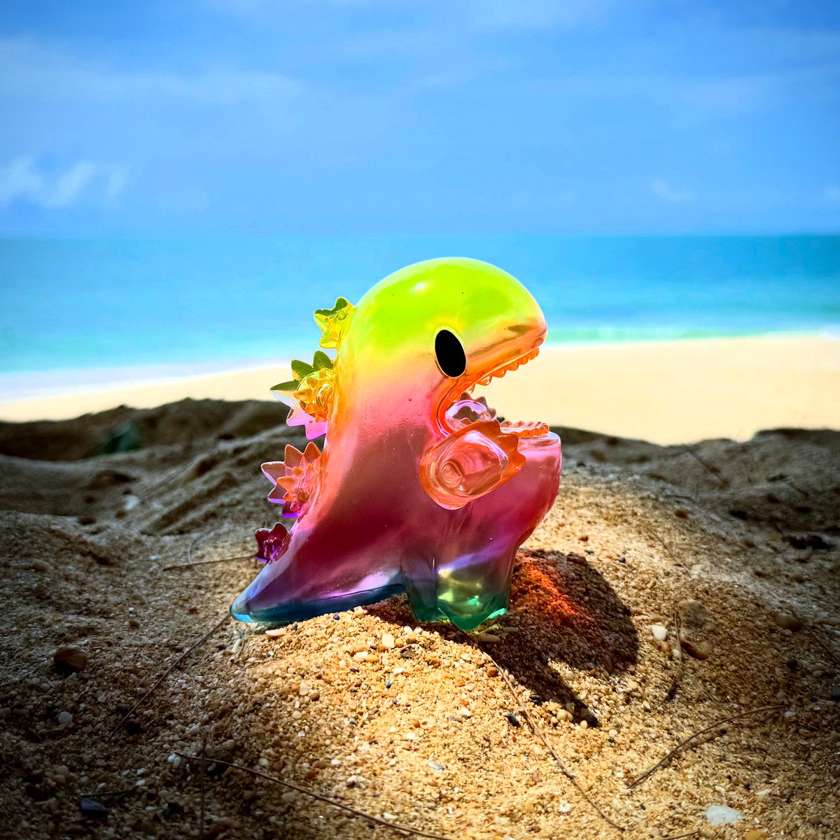 Basking in the sun ☀️🏝️😎💛🩷💜💙🦖

#ziqi #ziqiDino #ziqiToys #小恐龍 #littleDino #子起 #monsterlittle #怪物小 #dino #恐竜 #dinosaur #恐龍 #dragon #cute #art #Kaiju #vinyltoy #designertoy #arttoy #softvinyl #vinyltoys #designertoys #arttoys #softvinyltoy #softvinyltoys