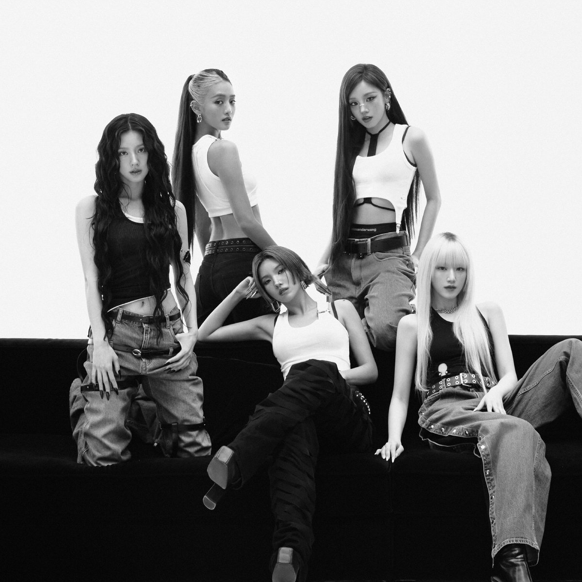koreansales_twt's tweet photo. 🇨🇳 Top 20 QQ Music K-Pop Weekly Chart (2026.01.22~2026.01.28)

1. #Apink Love Me More 
2. #idle Mono (Feat. skaiwater) 🆕
3. #KiiiKiii Delulu 🆕
4. #LNGSHOT Saucin' ⬆️
5. #KiiiKiii 404 (New Era) 🆕
6. #HENRY Cold Air ⬇️
7. #ILLIT NOT CUTE ANYMORE ⬇️
8. #KANGDANIEL Obsession 🆕
9. #WENDY Daydream 
10. #EXO Crown ⬇️
11. #Wonstein Promise ⬆️
12. #ZEROBASEONE ROSES 🆕
13. #ANNIE, #WOOCHAN WHERE YOU AT ⬇️
14. #KimMinSeok Love Language ⬆️
15. #KiiiKiii UNDERDOGS 🆕
16. #KiiiKiii Dizzy 🆕
17. #ALLDAYPROJECT ONE MORE TIME ⬆️
18. #EXO I'm Home ⬇️
19. #SUNGHANBIN You Are Spring ⬆️
20. #KiiiKiii MUNGNYANG 🆕
