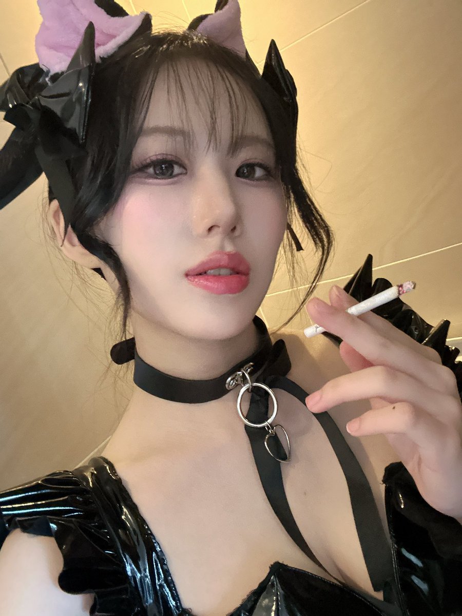 私悪魔のニャンスニです🖤🩶