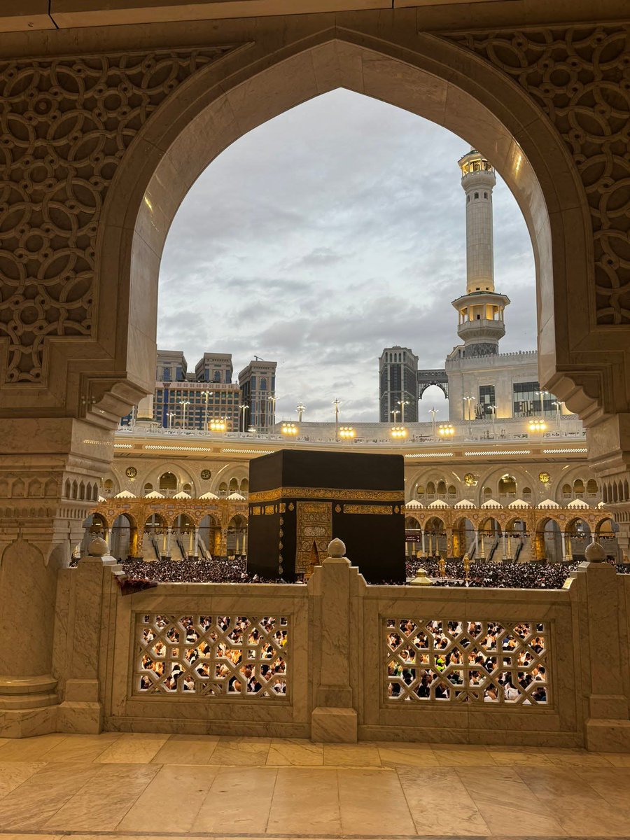 "فَلَنُوَلِّيَنَّكَ قِبْلَةً تَرْضَاهَا"