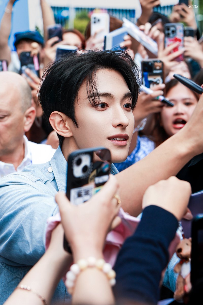 260201

#도겸 #이석민 
#ドギョム #DOKYEOM 
#세븐틴 #SEVENTEEN 
#DKxAO26
#DKxPoloRalphLauren
<a href="/RalphLauren/">Ralph Lauren</a> 
<a href="/pledis_17/">세븐틴(SEVENTEEN)</a>