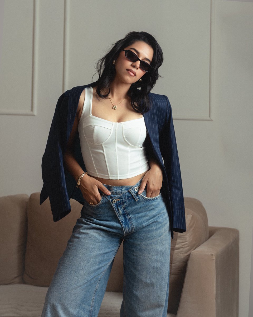 SpaceElementX's tweet photo. Mirnalini Ravi 🤍

#MirnaliniRavi https://t.co/D6BNKDWYcY