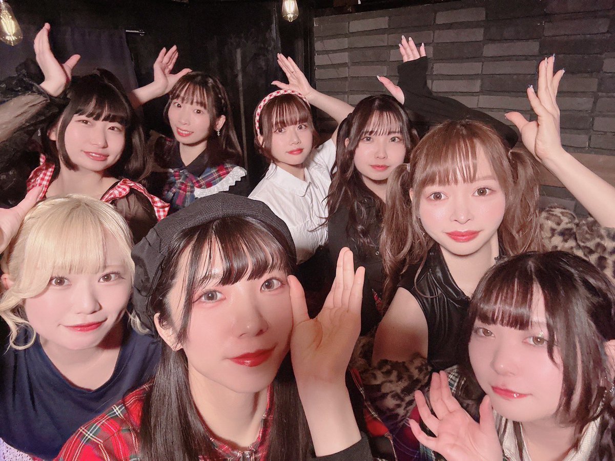 UNiSHWACK's tweet photo. 【御礼】
SGR @下北沢251 しゅ。
ありがとうございました‼︎
これからのUNiSHもよろ。 https://t.co/KYw0Gxp3SM