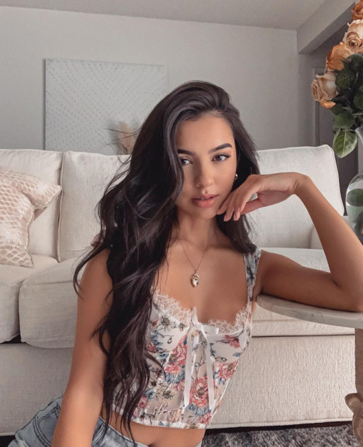 Top of the morning! 🚀 You should know that you are enough, and you’ve always been. Believe it. 🌈

#myidol