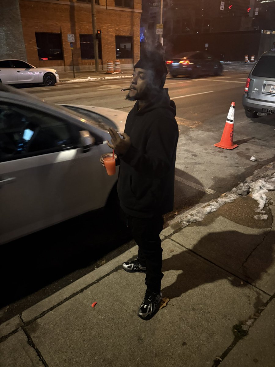 bhpdavid_'s tweet photo. Still me https://t.co/9Efu0UWtd0