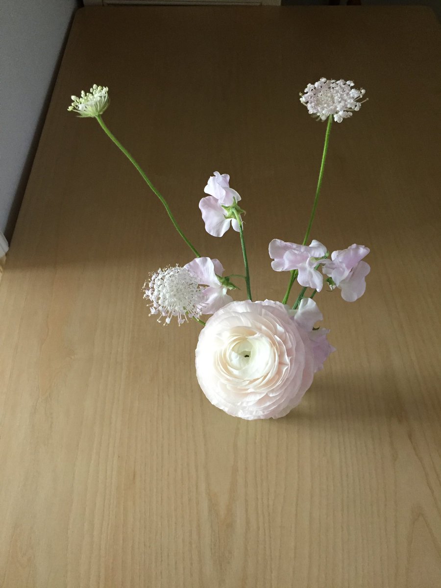 alwaysiIoveu's tweet image. 아 예뻐