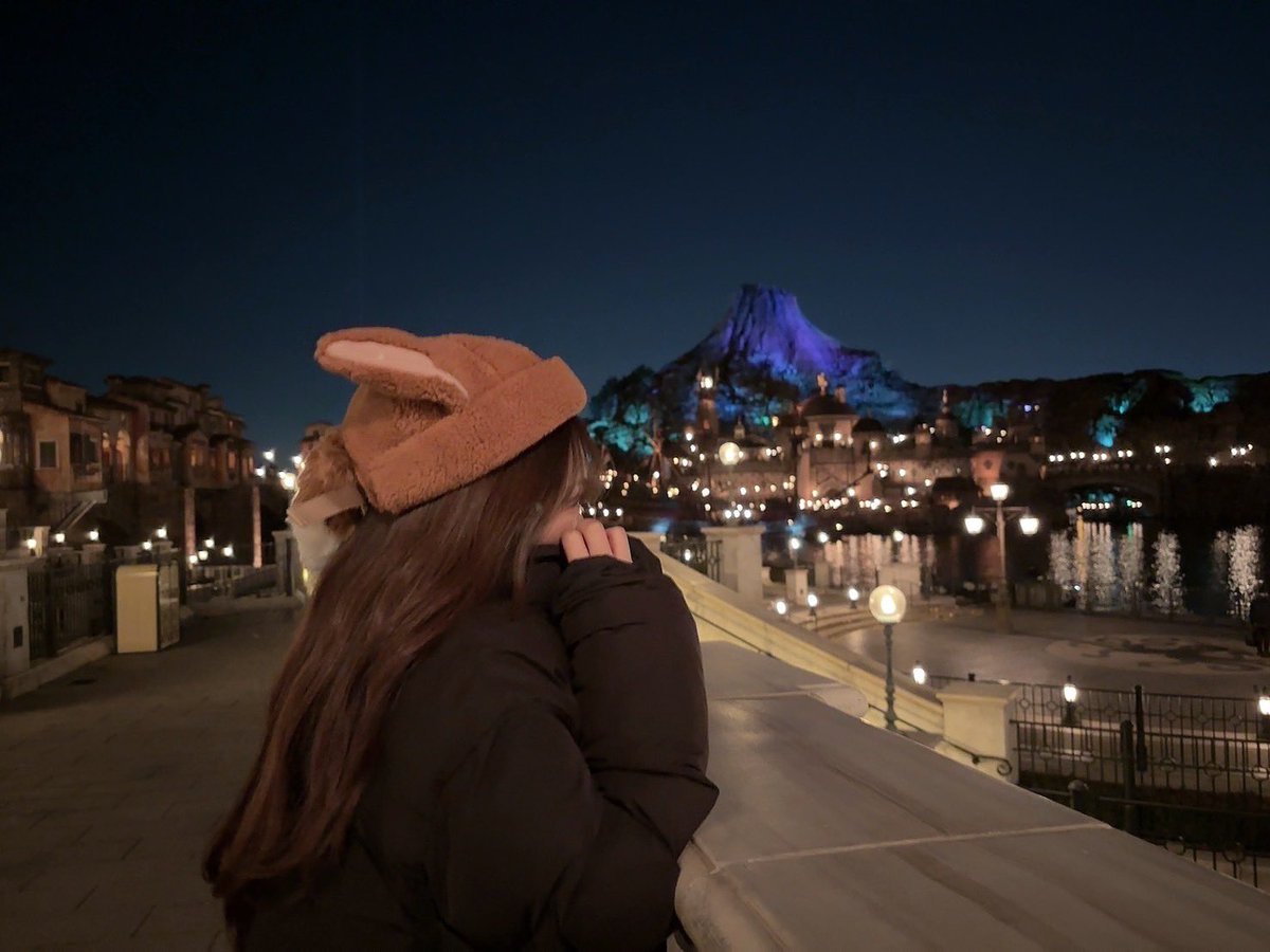 2/1

あかり　　20-23:30
あちゃん　20-23:45
ゆな　　　22-05
にこ　　　23-05
ふね　　　00-05

お待ちしております😀
#新宿二丁目 #LGBT #LGBTQ  #レズビアン #ミックスバー #ビアンバー #セクマイ #セクマイさんと繋がりたい