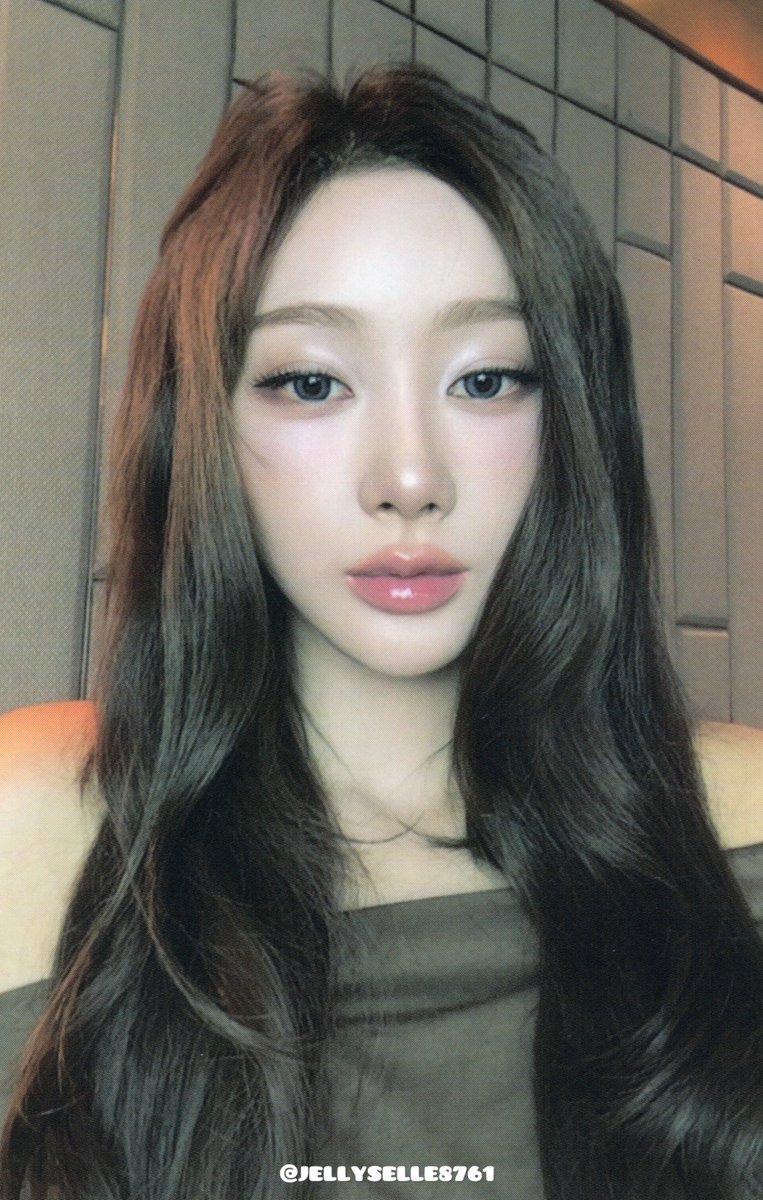 JELLYSELLE8761's tweet image. aespa [Rich Man]
POPMERCH FANSIGN 2.0
#지젤 #GISELLE