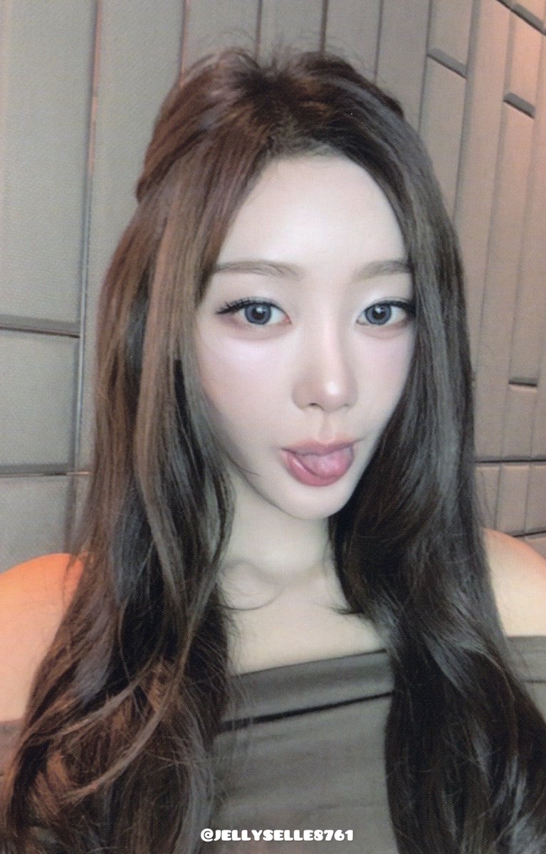 JELLYSELLE8761's tweet image. aespa [Rich Man]
POPMERCH FANSIGN 2.0
#지젤 #GISELLE