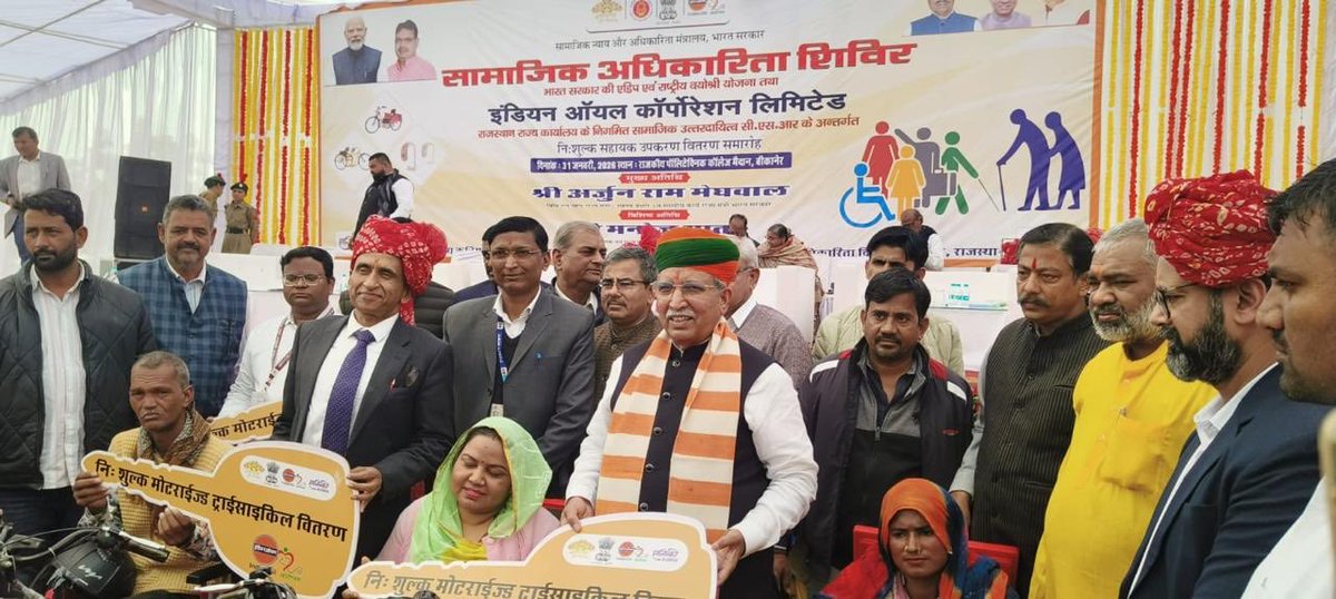 IOCL_Rajasthan's tweet photo. Inclusion with impact.Hon’ble Union Law Minister Shri Arjun Ram Meghwal distributed motorised tricycles-assistive devices to 90 Divyangjan at ALIMCO Bikaner, under IndianOil’s social responsibility initiative,in the presence of ED&amp;SH,RSO—empowering lives with mobility and dignity https://t.co/8uMZYiW0WL
