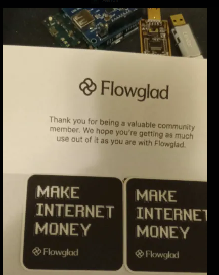 kovaaksplayer's tweet photo. Awesome sticker 

Shoutout to the @Flowglad team, love the community and project 

Also @harrisontelyan GOAT https://t.co/cN4aNLAVoH