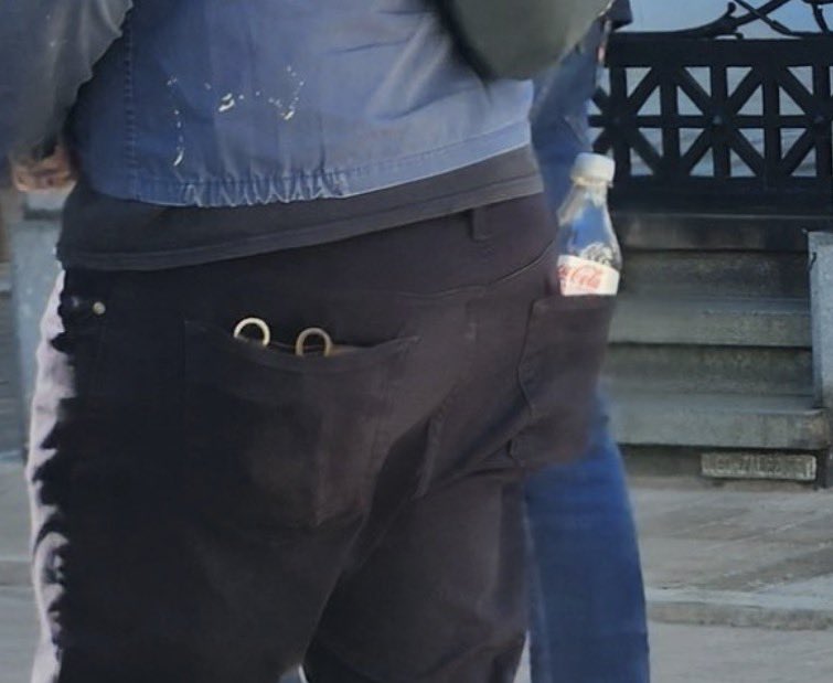 Starling🐾 || Mikey’s star belt tweet media