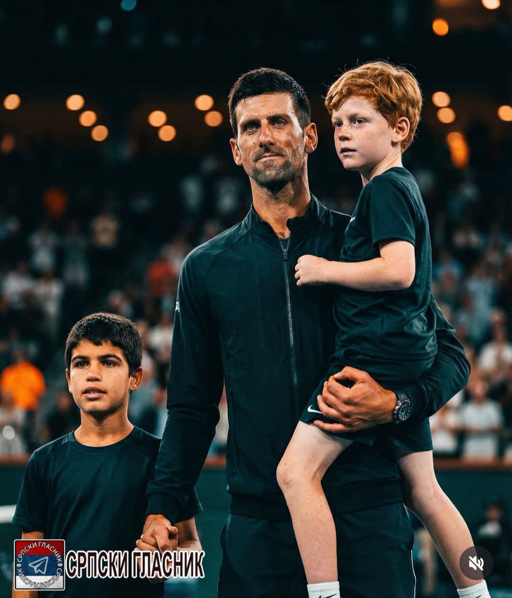 CryptoOffline's tweet photo. @atptour @carlosalcaraz @DjokerNole There's only one 🐐 https://t.co/l5aXobzKF5