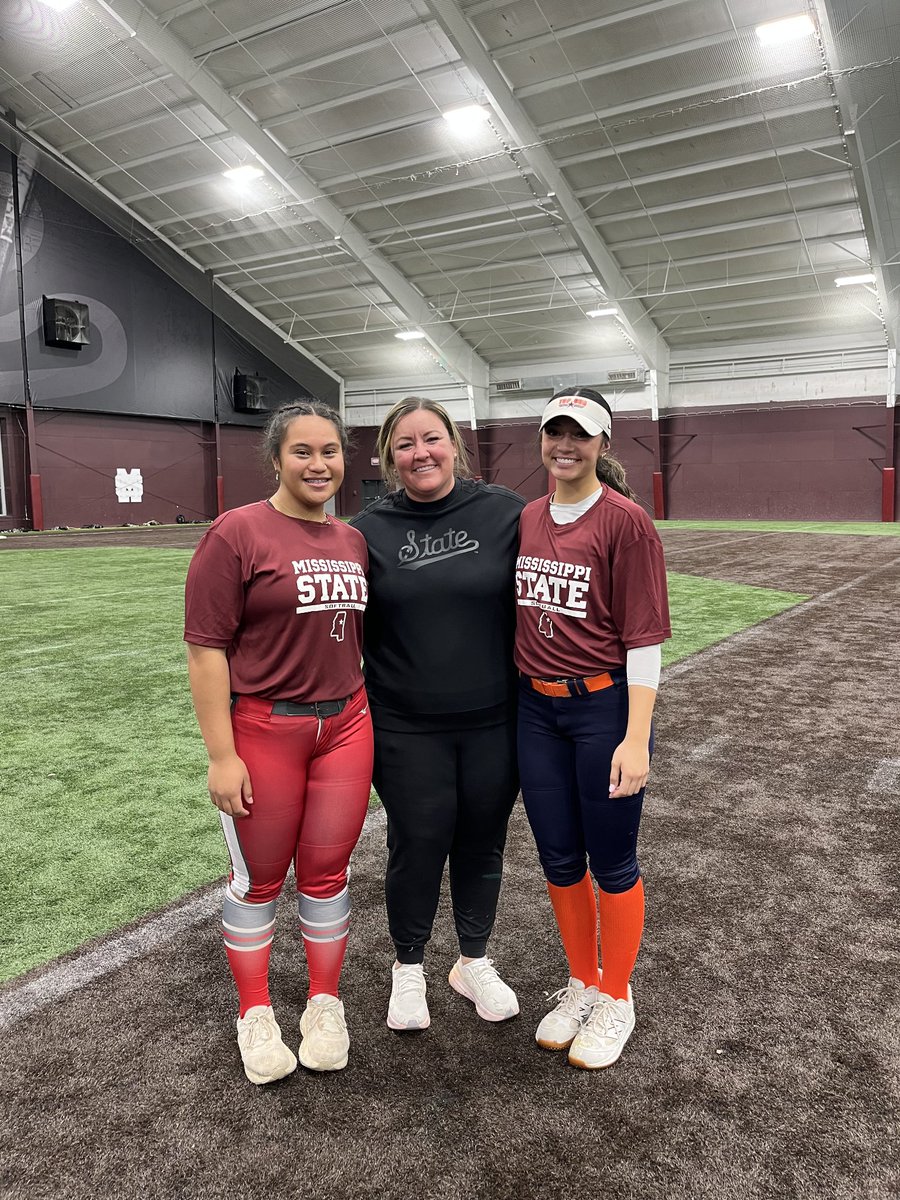 Saisului Eseta Kolone tweet media