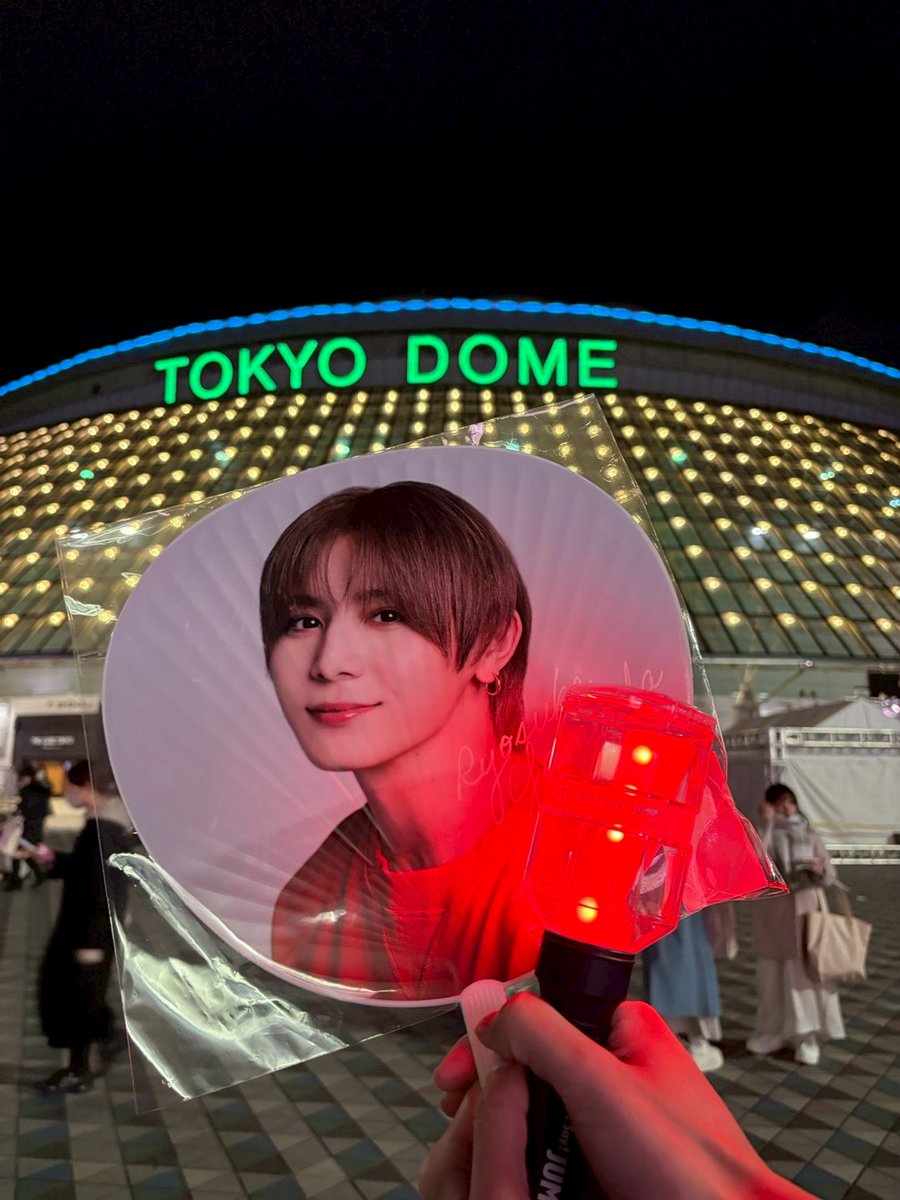 j_yo_allgroup's tweet photo. 1月1日

jump最高だった！
symphonyと愛僕が特にカッコよすぎた！
#JUMPと記すSsɑyツアー https://t.co/g87jDIIZXY
